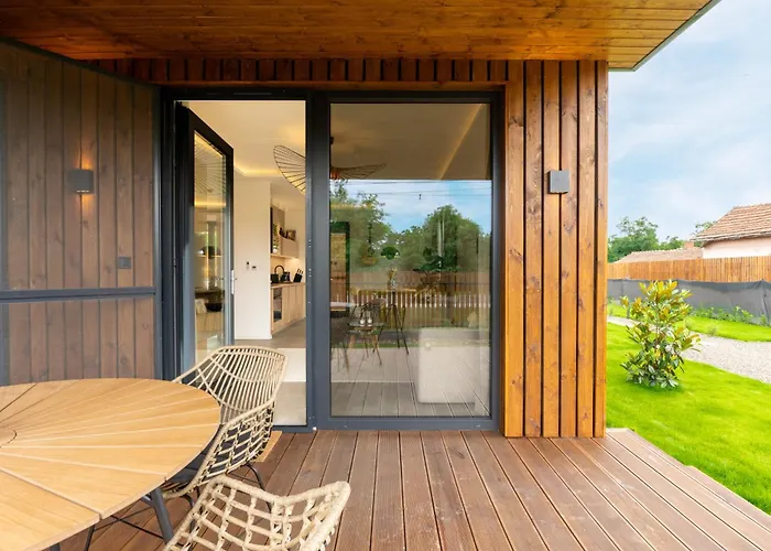 Natur Lodge Tiszafuered