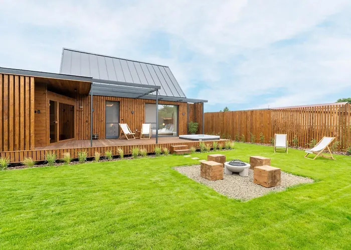 Natur Lodge Tiszafuered