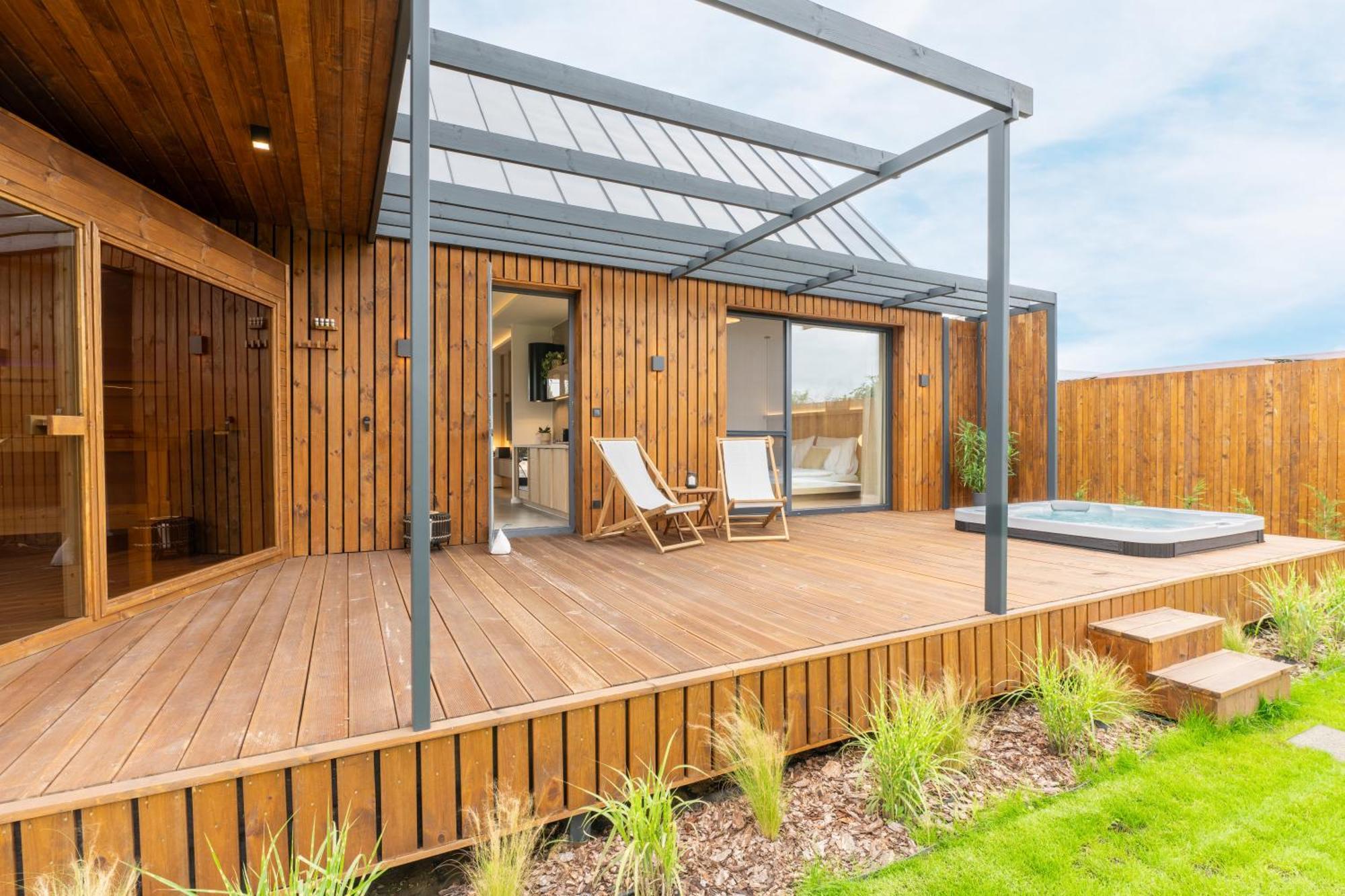 Natur Lodge Tiszafuered *