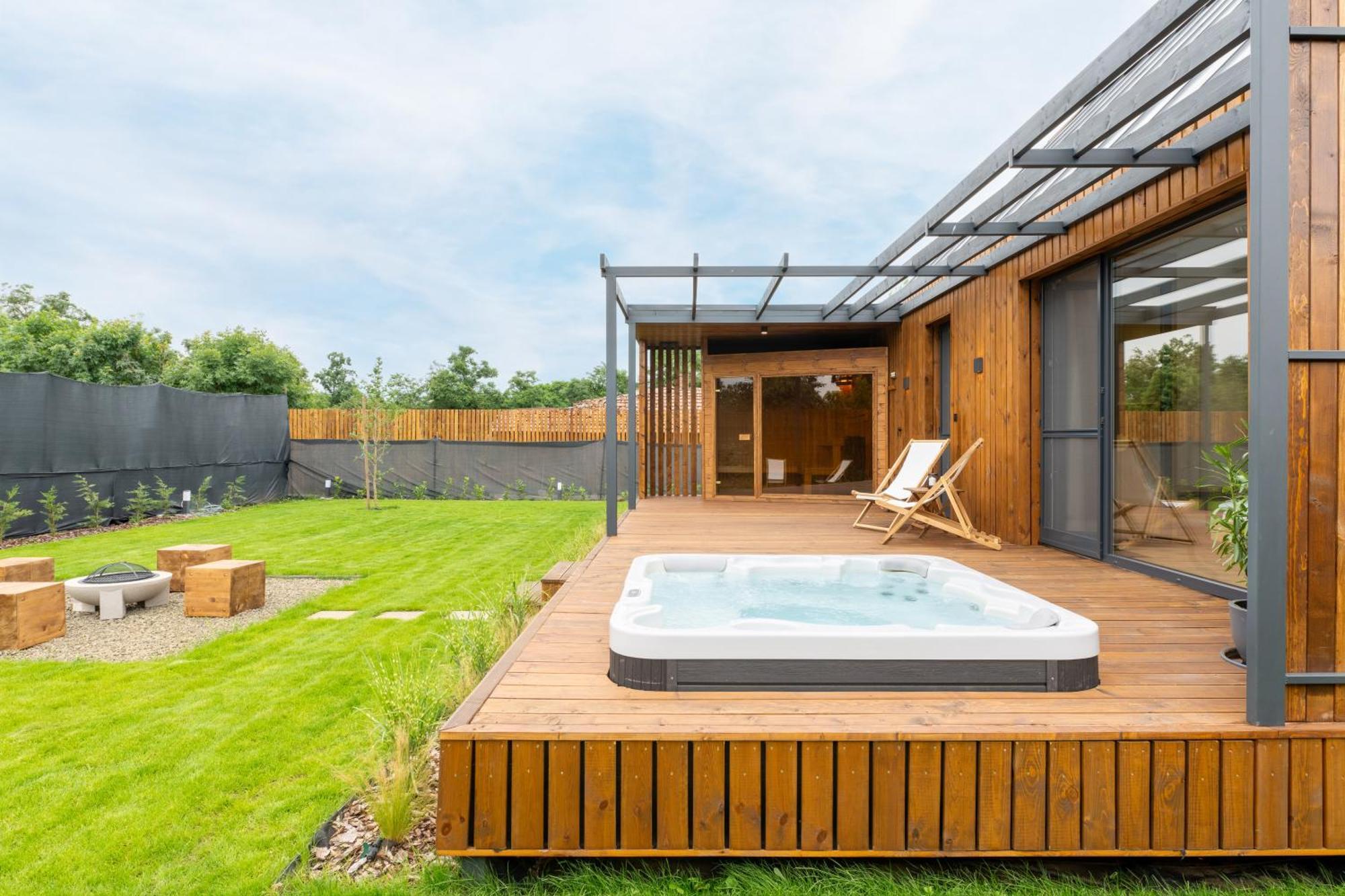 Natur Lodge Tiszafuered *