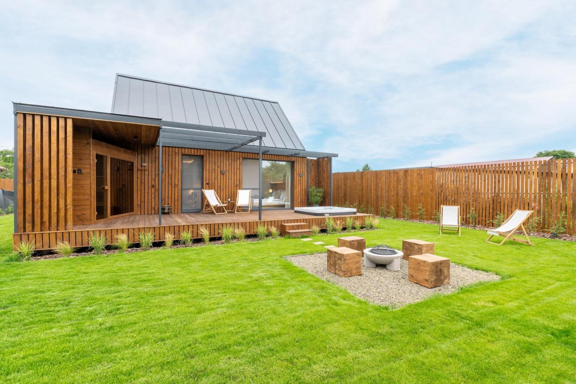 Natur Lodge Tiszafuered * Tiszafüred
