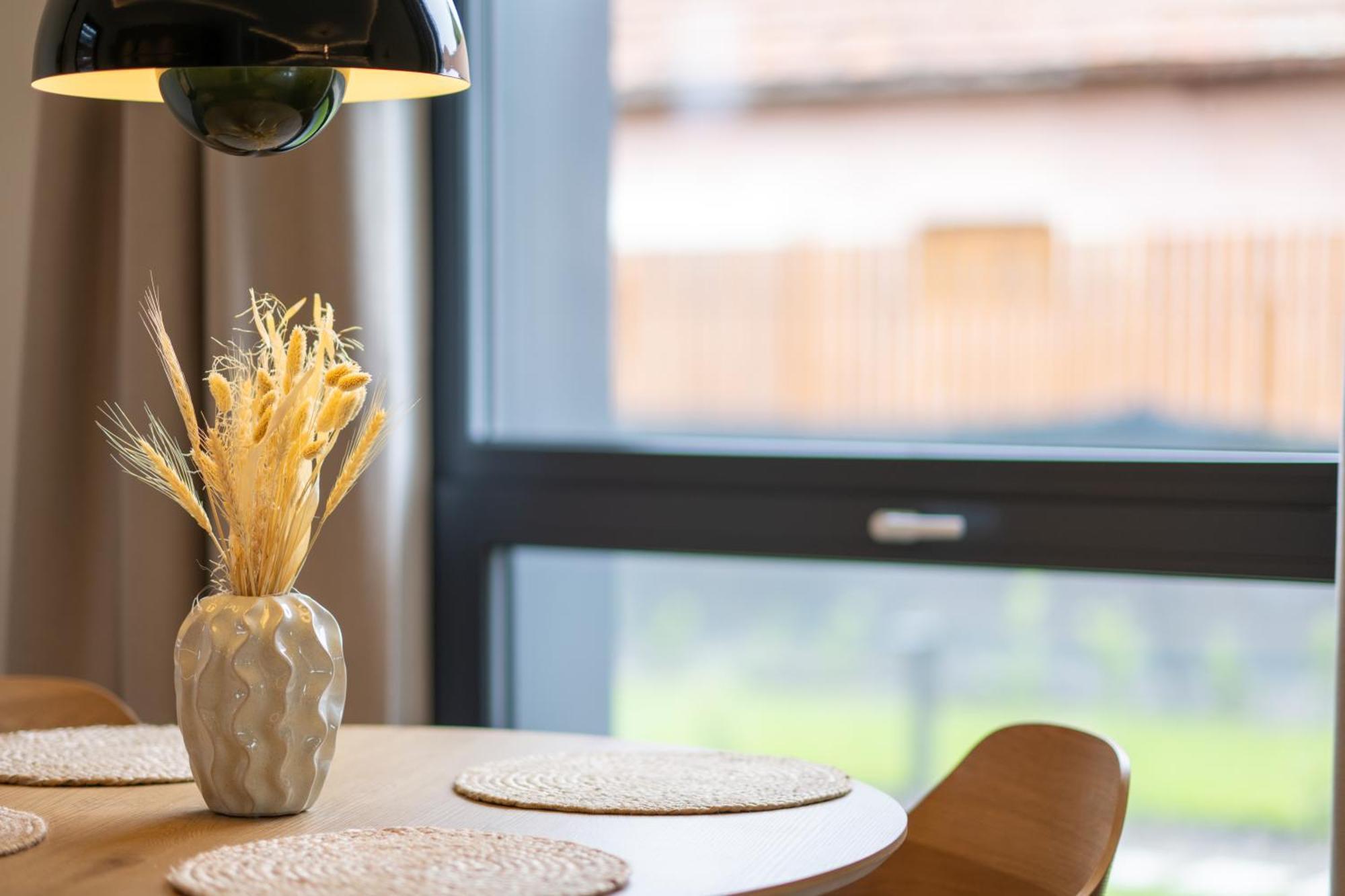 Natur Lodge Tiszafuered Hébergement de vacances