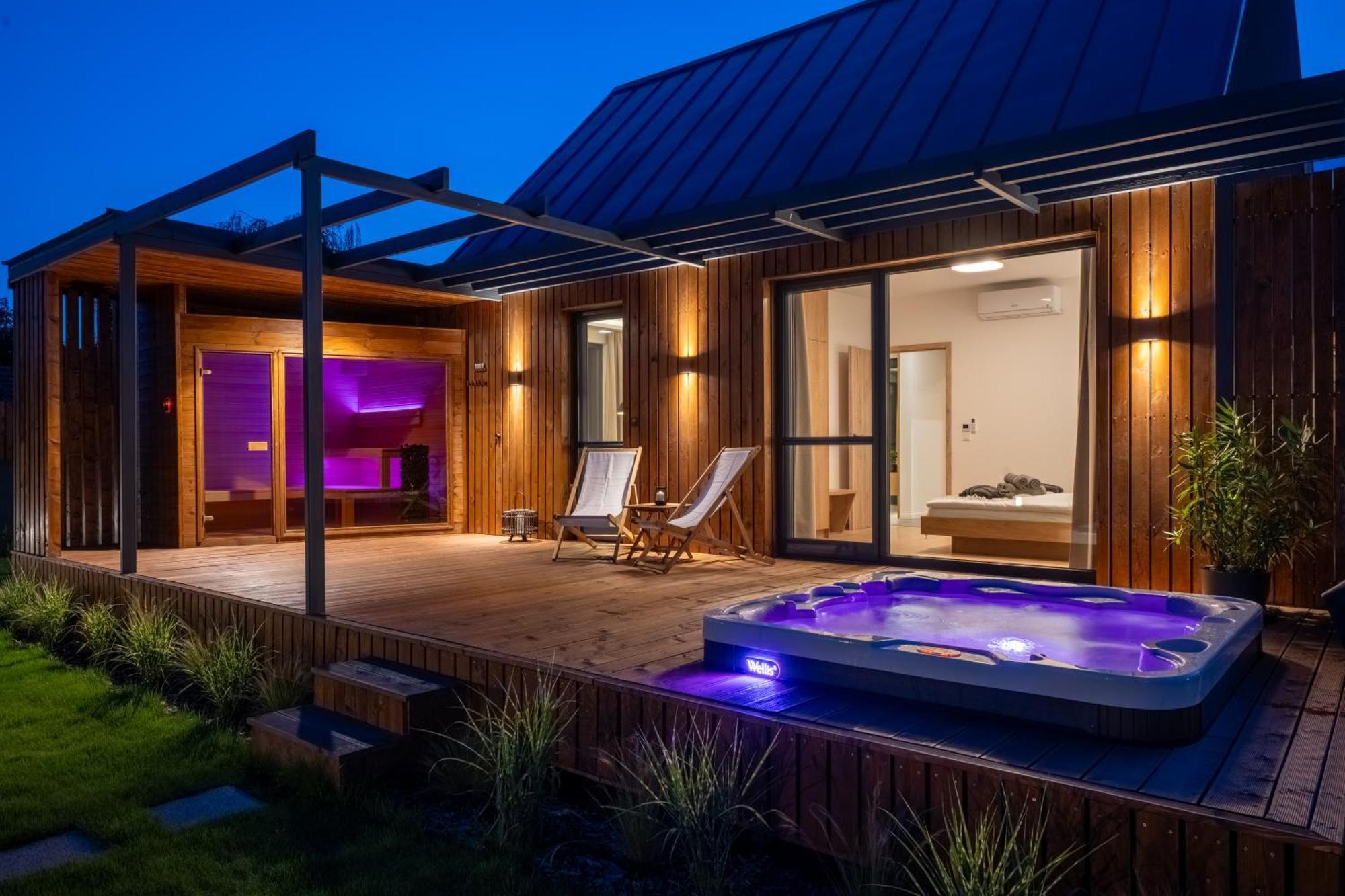 Natur Lodge Tiszafuered *